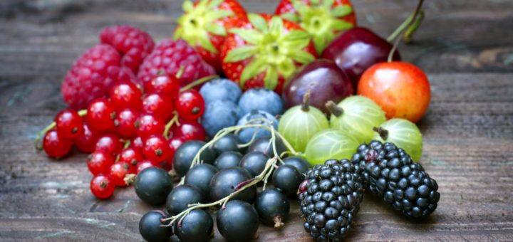 Puuviljades ja marjades olev fruktoos on tasakaalustatud teiste toitainetega.