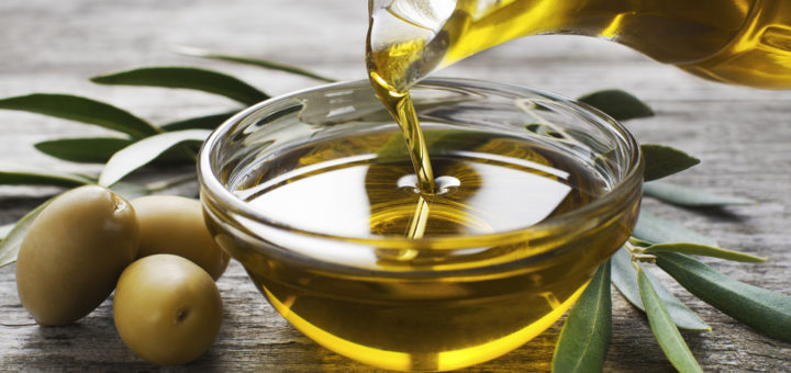 Oliiviõli sisaldab rohkelt monoküllastumata rasvhappeid, mis aitavad langetada vererõhku ja toetavad südant.